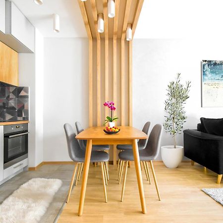 Downtown - Netflix - Ac - Next To Metro And Train Villa Sofia Ngoại thất bức ảnh